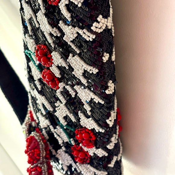 NWT Viral black and white houndstooth cherry pattern beaded baguette bag - Picture 5 of 16